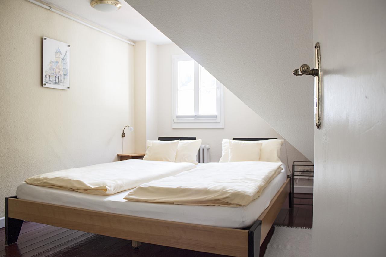 Hotel Flosdorff - Appartements Monschau Exterior photo